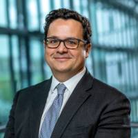 Headshot of Javier Echave