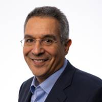 Headshot of Leon Kamhi